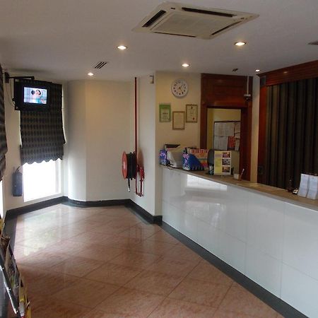 Hotel Sri Sutra Petaling Dzsaja Kültér fotó
